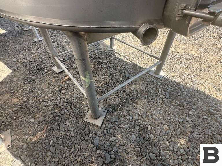 2003 Ripley 1430 Gallon Stainless Steel Fermenting Tank
