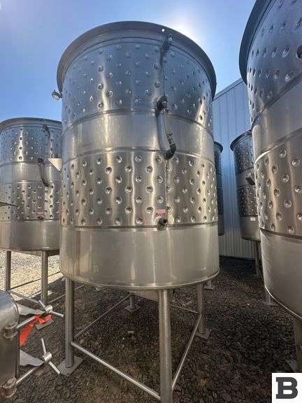 2003 Ripley 1430 Gallon Stainless Steel Fermenting Tank