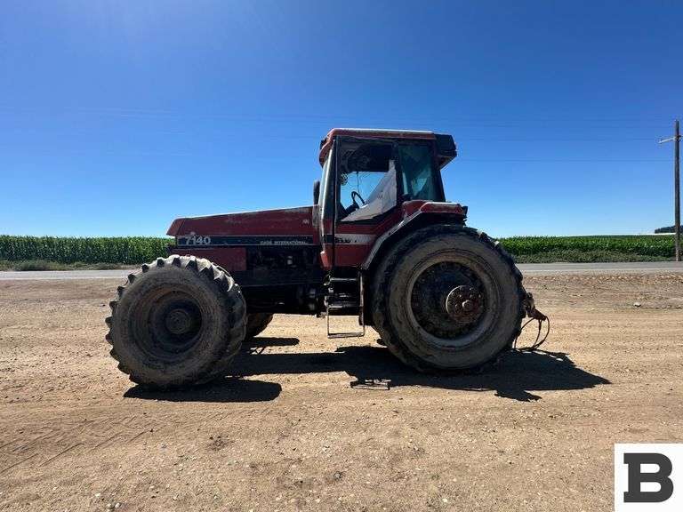 1988 Case International 7140 Tractor - Zillah, WA