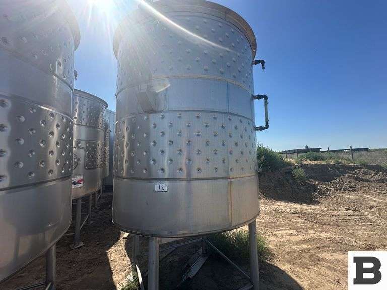 2003 Ripley 1430 Gallon Stainless Steel Fermenting Tank