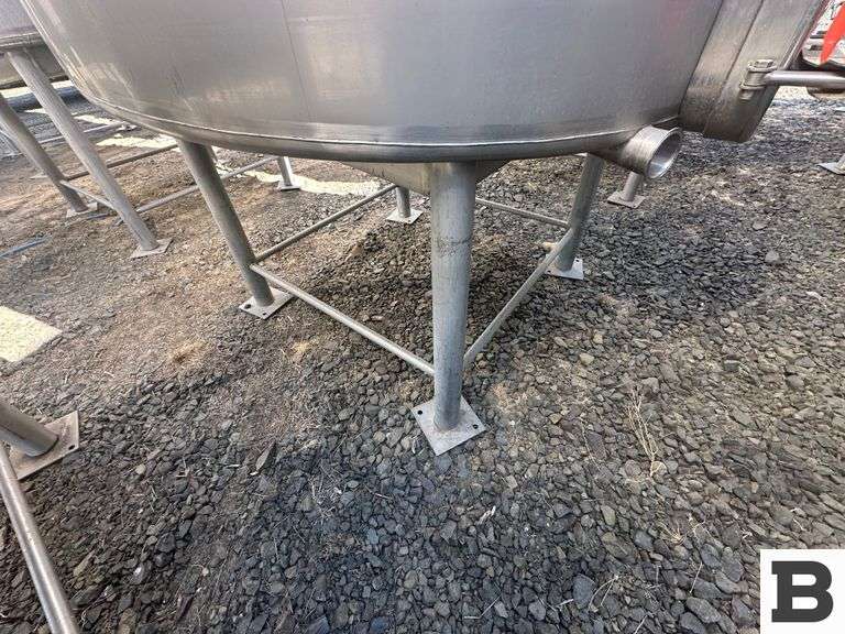 2003 Ripley 1430 Gallon Stainless Steel Fermenting Tank