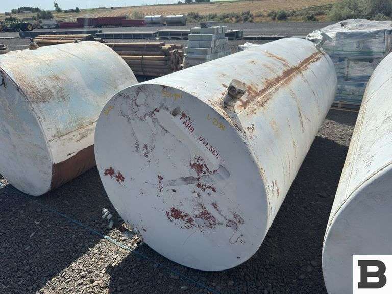 550 Gallon Fuel Tank Booker Auction Company