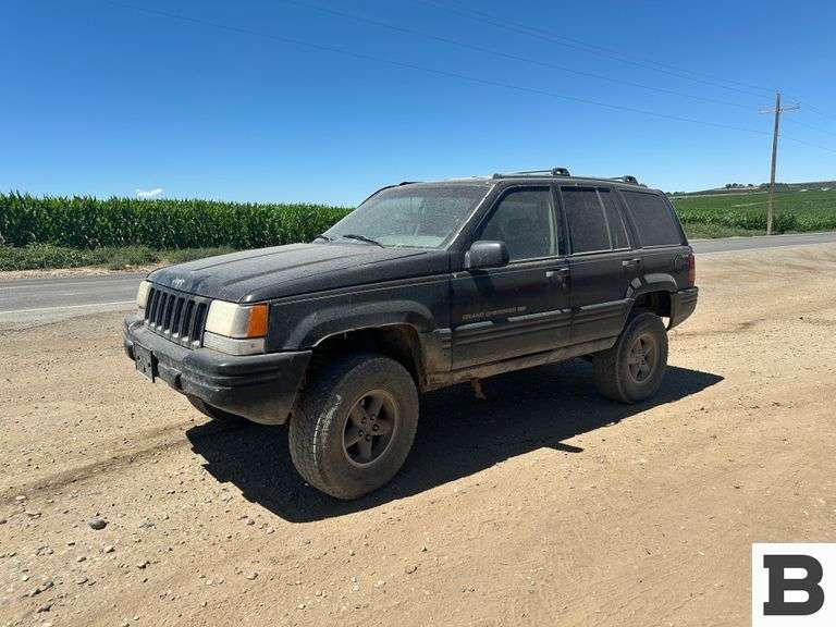1996 Jeep Grand Cherokee SUV - Zillah, WA