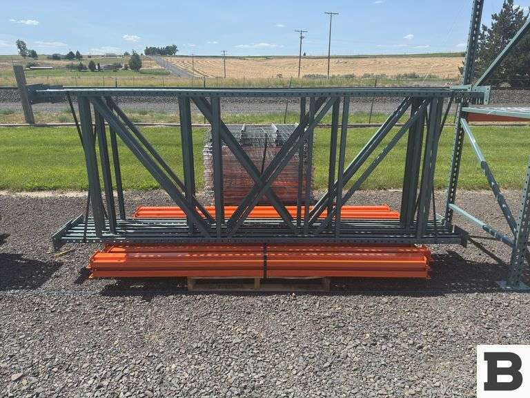 10'x44" Pallet Racking