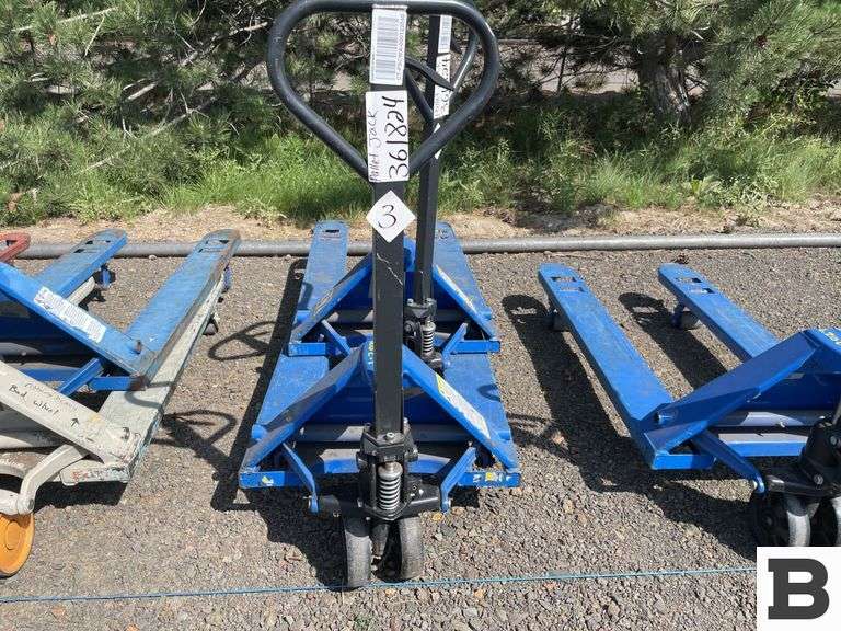 Pallet Jacks