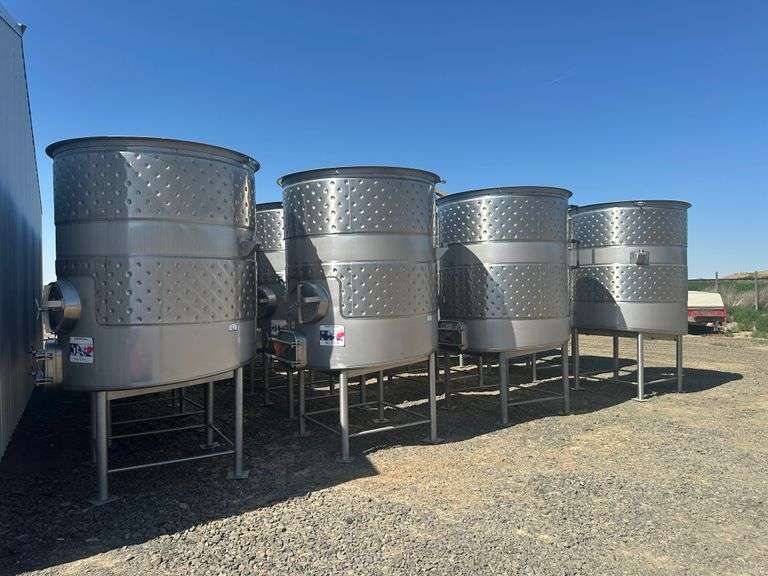 Bergevin Springs Vineyard Wine Tank Auction