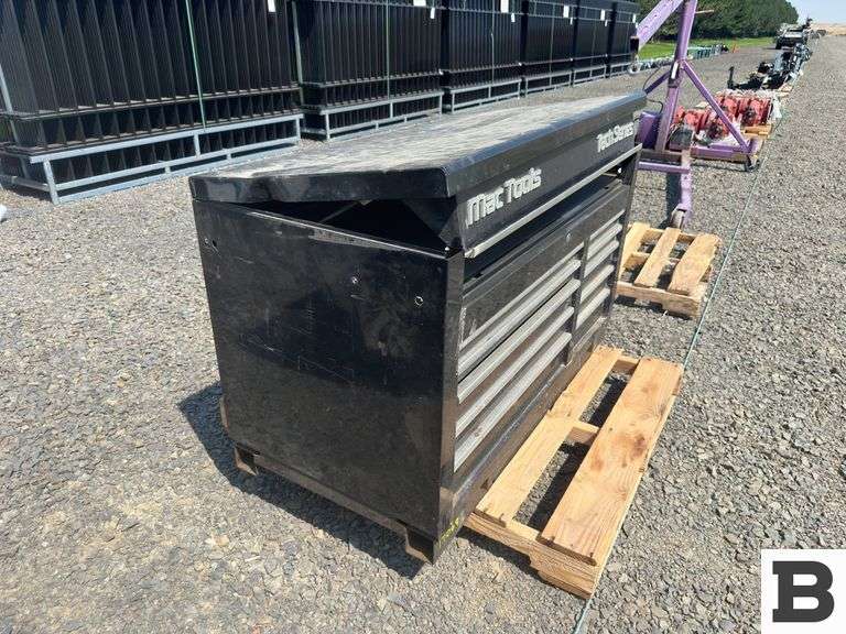 Mac Tools Tech Series 50" Rolling Tool Chest