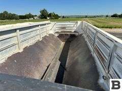 1999 International F-4900 Potato Truck - Pasco, WA