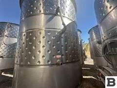 2003 Ripley 1430 Gallon Stainless Steel Fermenting Tank