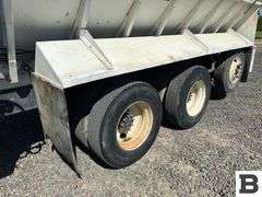 1999 International F-4900 Potato Truck - Pasco, WA
