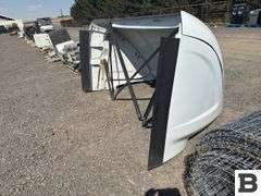 2018 Peterbilt Day Cab Wind Deflector