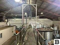 30' Aluminum Catwalk with Stairs and Platform