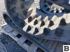 Terex PT70 18" Rubber Skid Steer Tracks