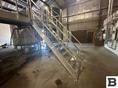 30' Aluminum Catwalk with Stairs and Platform