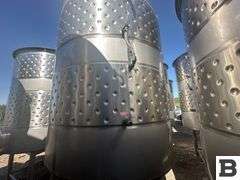 2003 Ripley 1430 Gallon Stainless Steel Fermenting Tank
