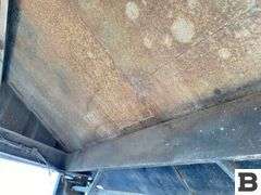 2000 Neville Grain Trailer
