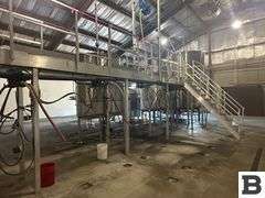 30' Aluminum Catwalk with Stairs and Platform