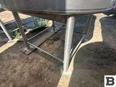 2003 Ripley 1430 Gallon Stainless Steel Fermenting Tank