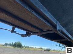 2000 Neville Grain Trailer