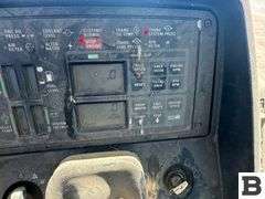 1988 Case International 7140 Tractor - Zillah, WA