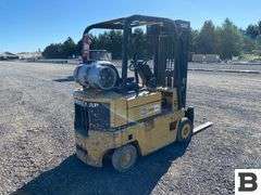 Caterpillar T40D Forklift - Caution Non Running