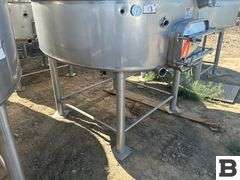 2003 Ripley 1430 Gallon Stainless Steel Fermenting Tank