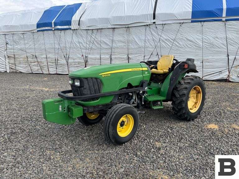 2009 John Deere 5101EN Tractor