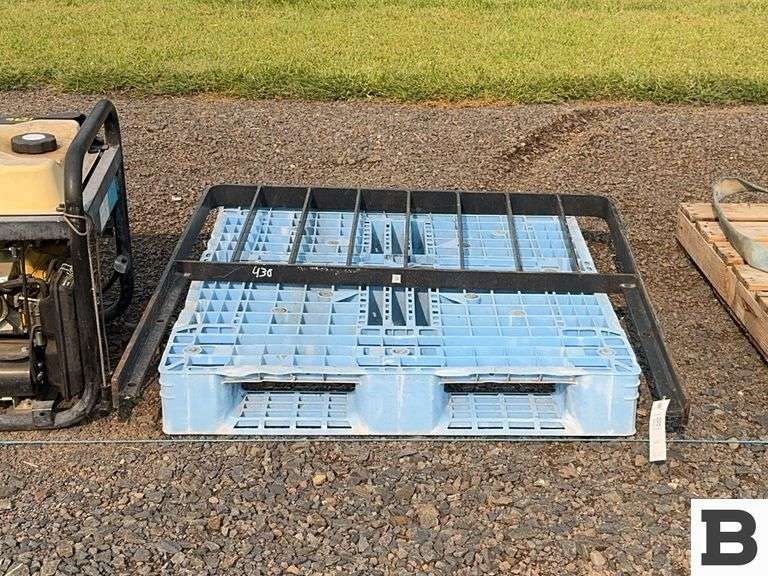 Boosker Rack Forklift Head Rack - Booker Auction Company