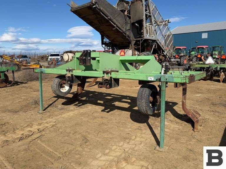 Bigham Bros. Inc Paratill Ripper - Booker Auction Company