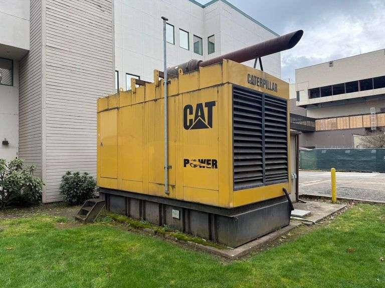 Caterpillar 3508 - 750KW Diesel Generator 