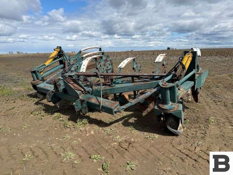 Eagle Claw Ripper Machine Eagle Mfg. 724T Ripper - Booker Auction Company