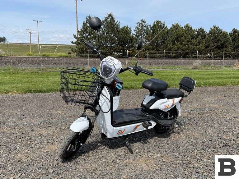 2026 SDLANCH Two-Wheeled Electric Vehicle