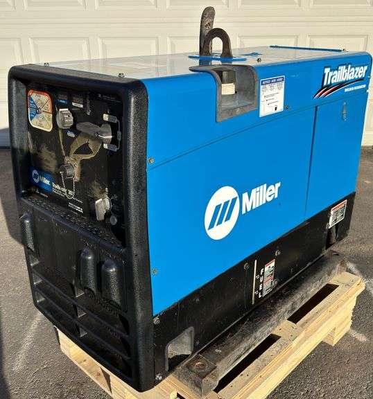 Miller Trailblazer 302 Welder/Generator