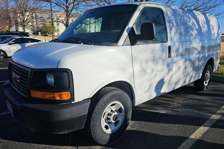 2016 GMC Cargo Van