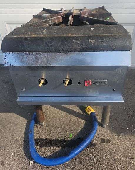 WOLF 2 Burner Single Pot Gas Stove