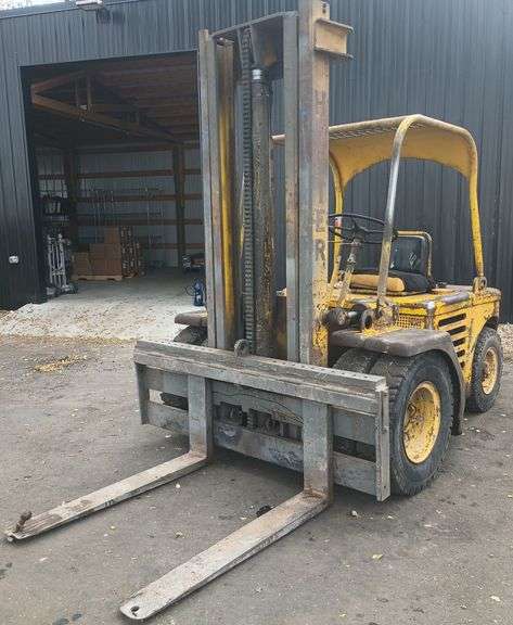 HYSTER INDUSTRIAL FORKLIFT - GAS