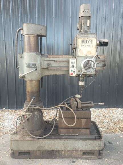 SEIWA MILLING MACHINE