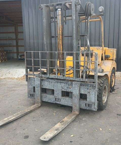 PETTIBONE - MERCURY INDUSTRIAL FORKLIFT - DIESEL