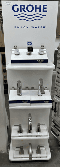 GROHE Faucet Display w/ Faucets