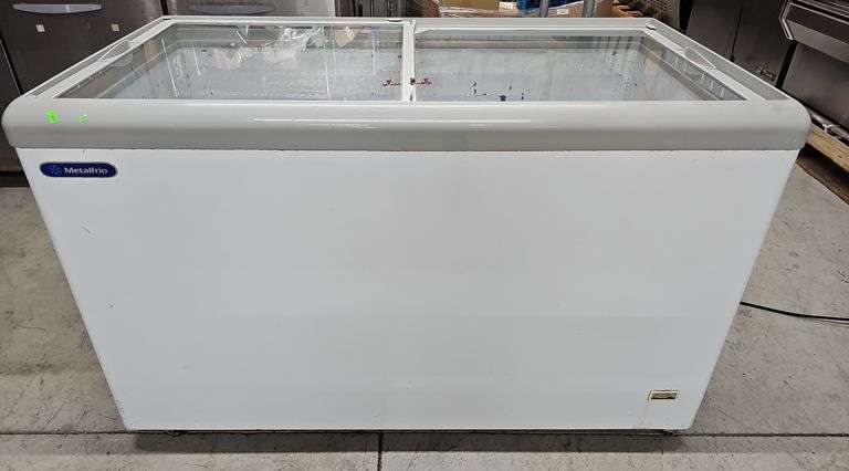 METALFRIO Top Reach Ice Cream Freezer