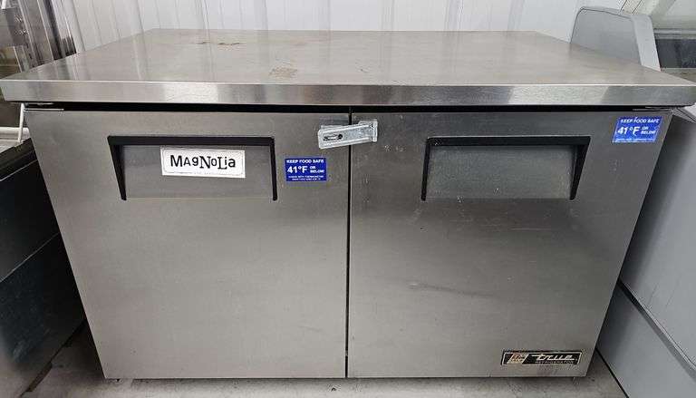 TRUE Undercounter Refrigerator (Read Description)