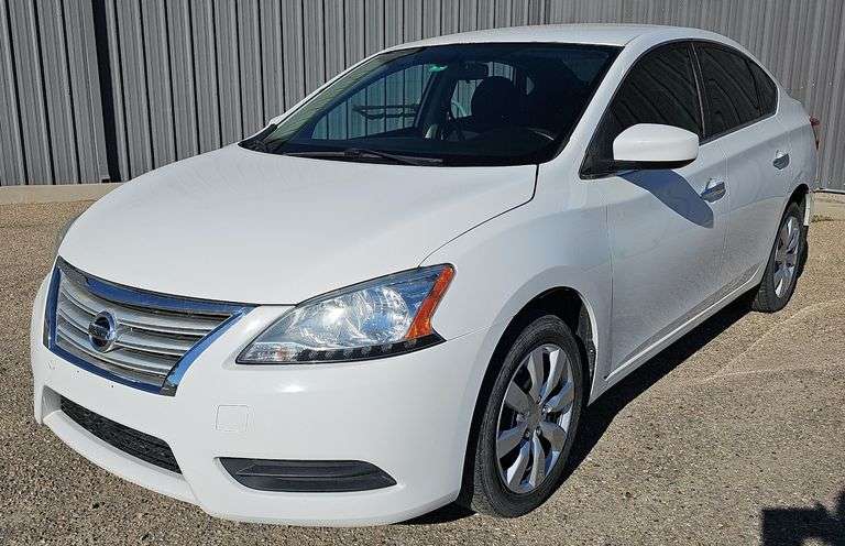 2015 NISSAN Sentra