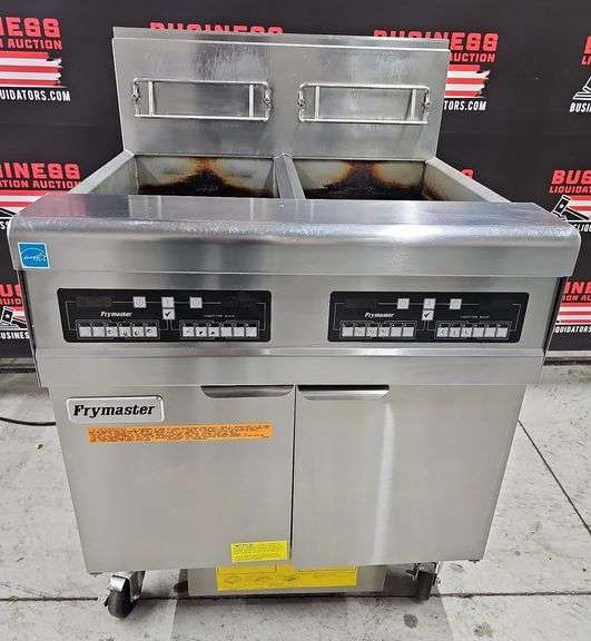 FRYMASTER Double 40lb Deep Fryers with Built in Filtration System- Model FPPH255CSE