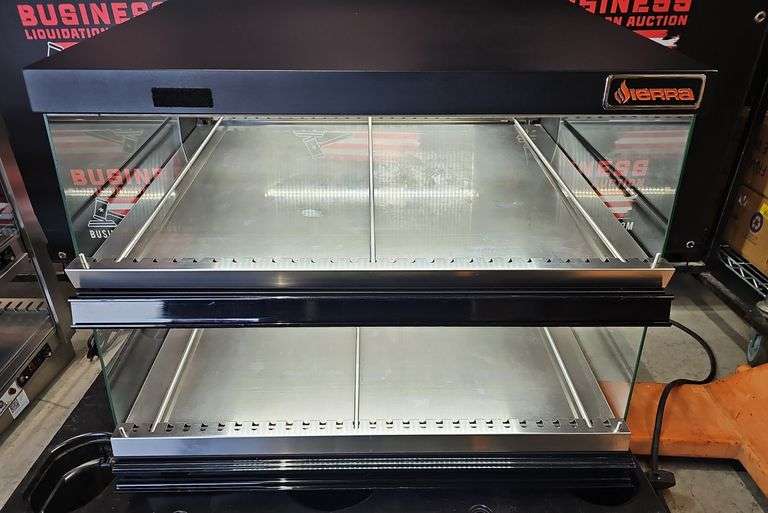 SIERRA Self Serve Warming Case 30"×29"×27"
