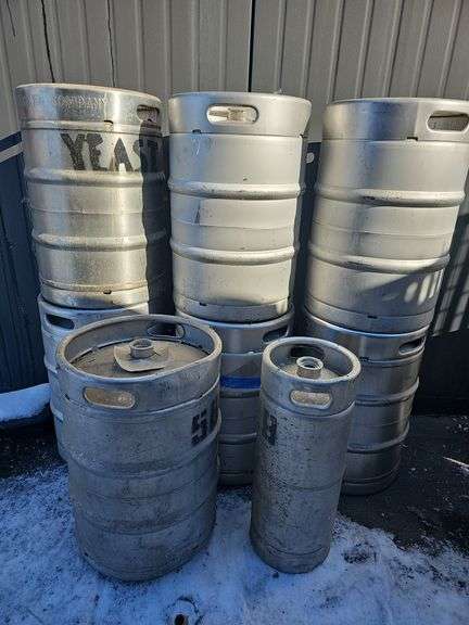 (8) Assorted 1/2 Barrel and 1/6 Barrel Kegs - Business Liquidation Auction