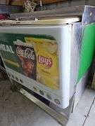 8 Flavor Soda Dispenser with Ice Hopper