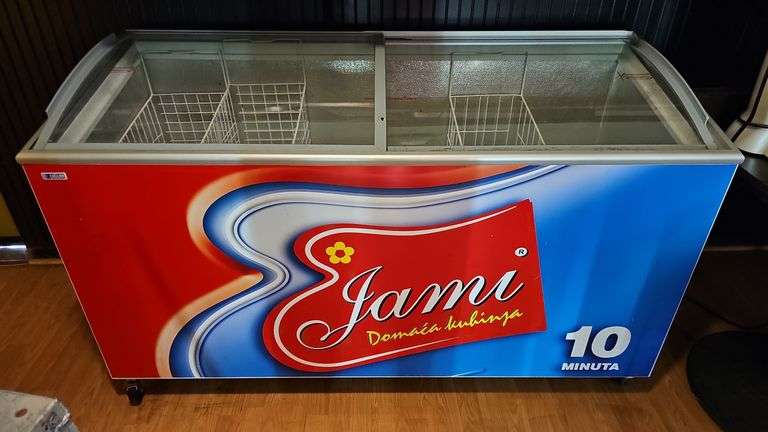 Reach In Self Service Freezer 81"×25"