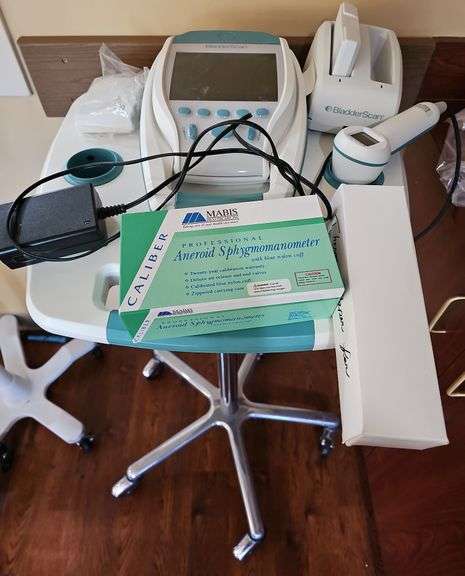 BLADDER SCAN with Accessories