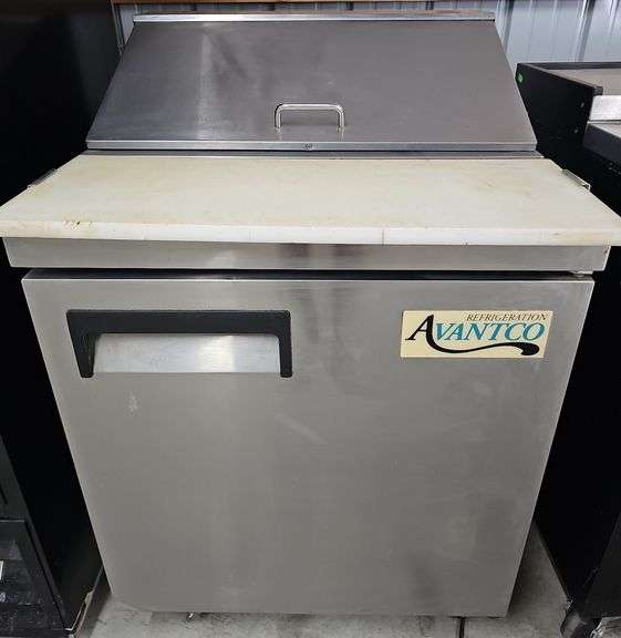 AVANTCO 28" Prep Cooler