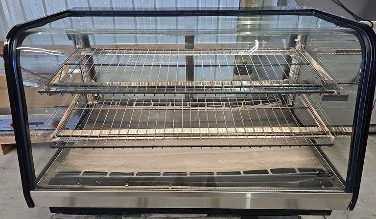 FEDERAL Countertop Glass Lighted Display Case with Back Prep Board